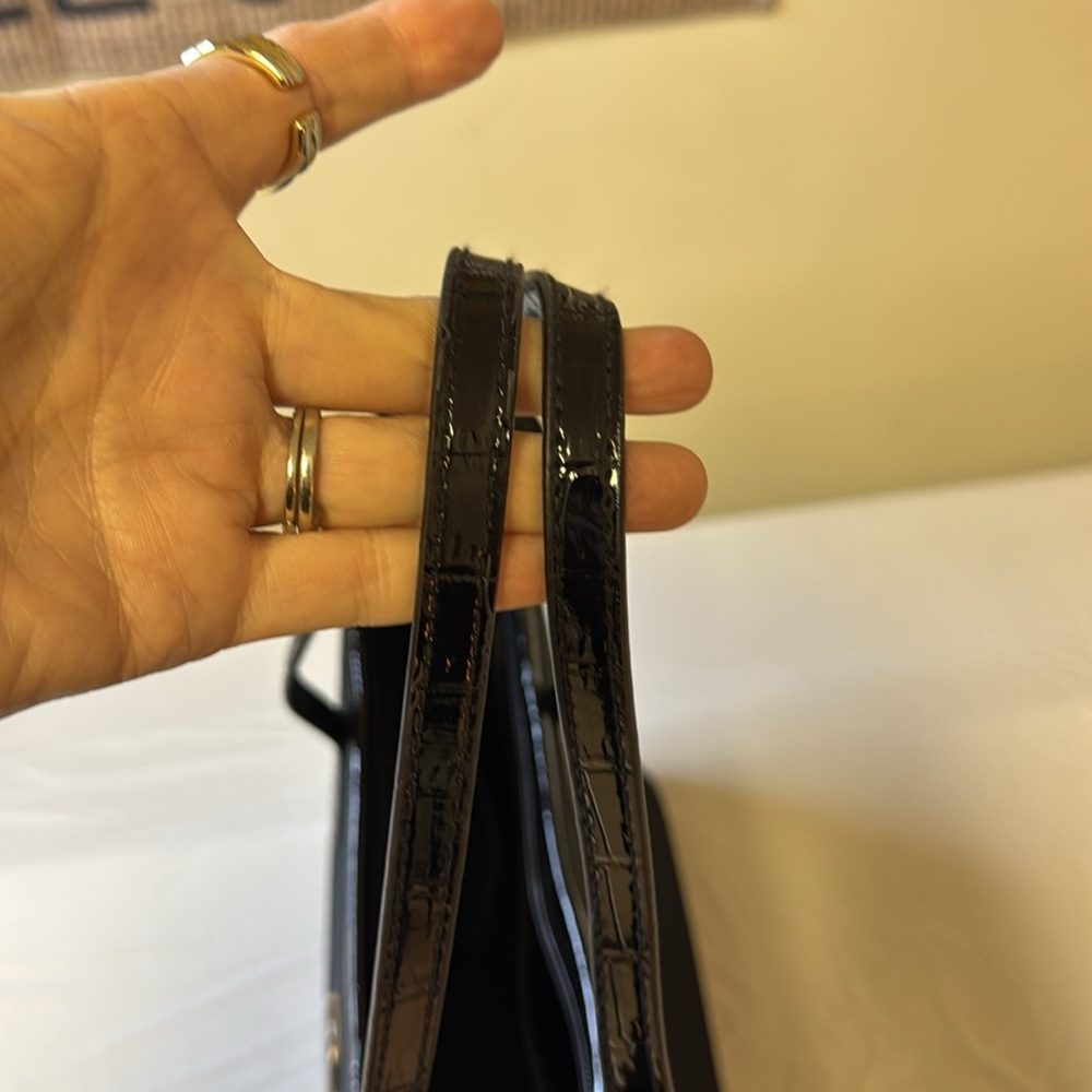Joy‎ Mangano Gray Tote Bag with Sleek Design - Picture 6 of 10